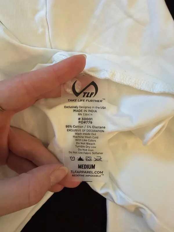 TLF Classic Long Sleeve Crop Workout Tee White Size M - Image 3
