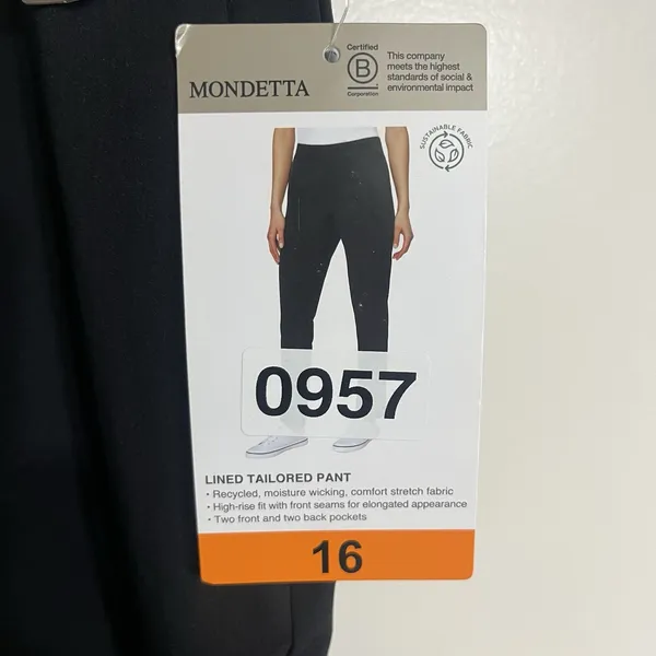 NWT‎ Women's Mondetta Lined Tailored Pants Athletic Pants Pockets Size 16 Black - Image 2