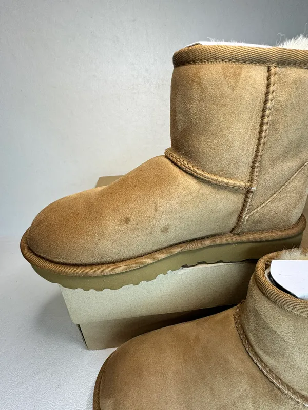 UGG Classic Mini II Genuine Shearling Lined Boot casual comfy style winter cozy - Image 2