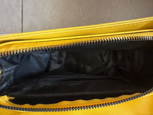 Amazon Lemon bag - Image 5