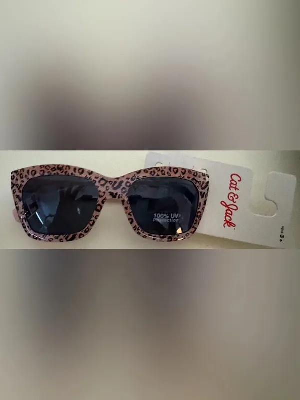 NWT bundle Mommy and me sunglasses-two pairs- leopard children’s and black adult - Image 2