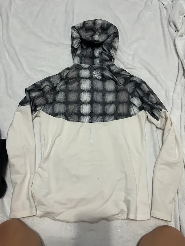Nike Windbreaker - Image 4