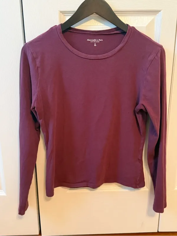 Abercrombie & Fitch A&F Essentials Long Sleeve Crewneck Tee in Purple - Image 2