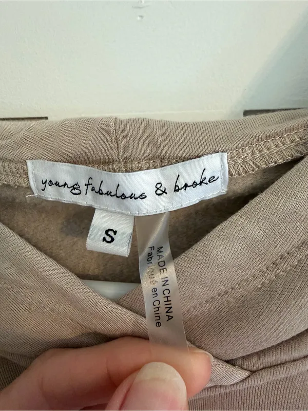 Young Fabulous & Broke Taupe Cropped Hooded Pullover Sweatshirt Small‎ - Image 2