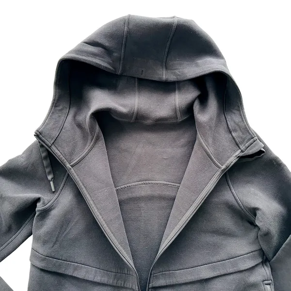 Lululemon Long Horizons Hoodie Black Size Medium Coat Jacket Travel Commute - Image 6
