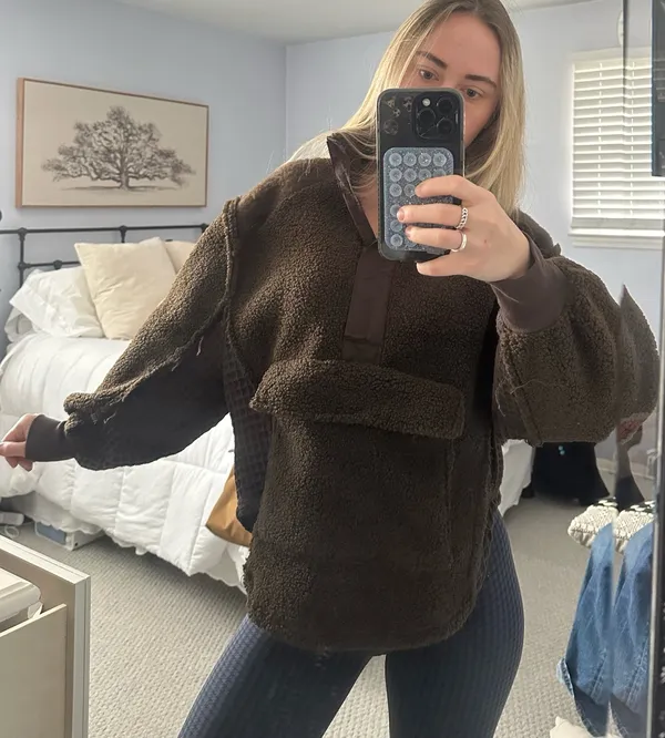 BDG Pullover Urban Outfitters - Image 2