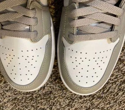 Air Jordan 1 Mid ‘College Grey’ - Image 5