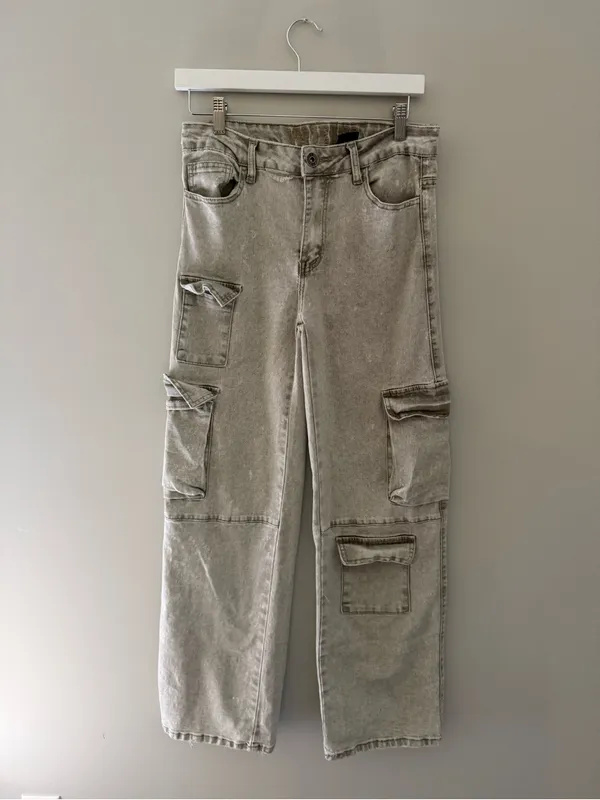 VIP Jeans Gray Acid Wash Multi Pocket Cargo Jeans Women 9/29 Y2K - Image 3