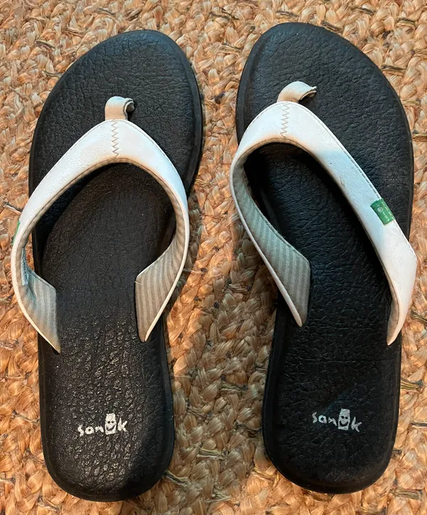 Summer flip flops Black Size 9 - Image 2