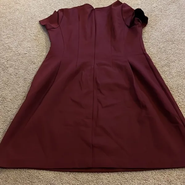 ‎Draw large dress - Image 5