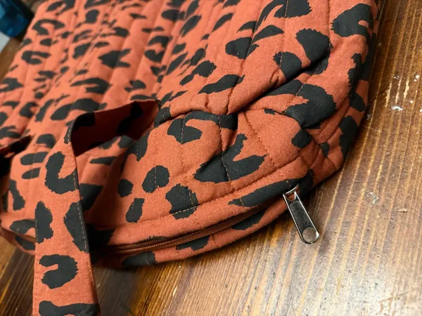 Quilted Tote Bag Orange - Image 5