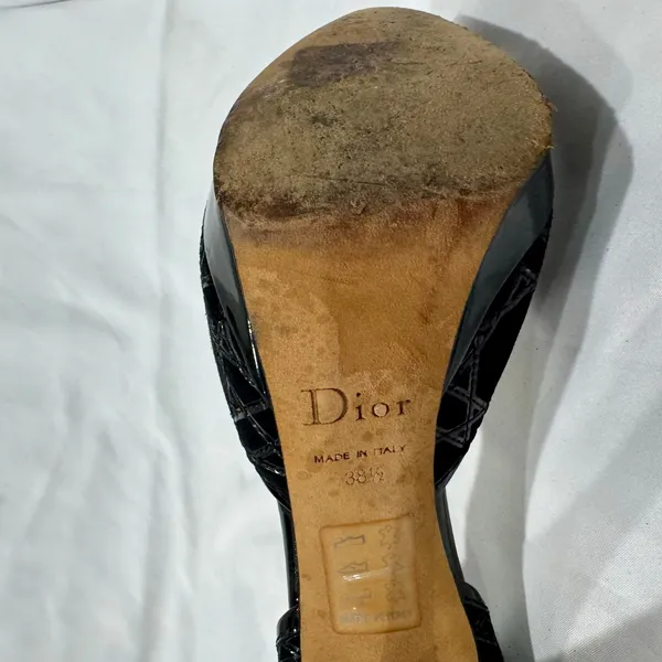 Christian Dior Black Cannage Patent Bow Peep Toe Heel 38.5 SINGLE SHOE - Image 7