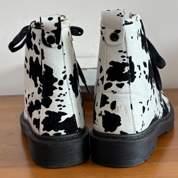 Pierre Dumas Amora-1 Cow Print Combat Boots Womens 8 Black White Zip Up Lug Sole - Image 5