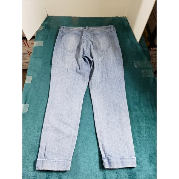 LOFT Light Wash Cropped Ankle Jeans - Image 12