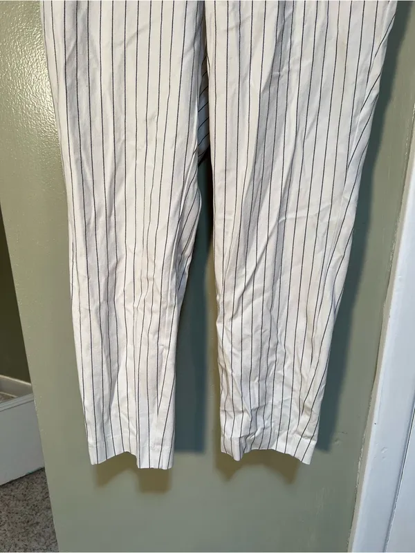 A New Day Women's Size 10 Zip Side Skinny Dress‎ Pant White Blue Gray Stripe - Image 3