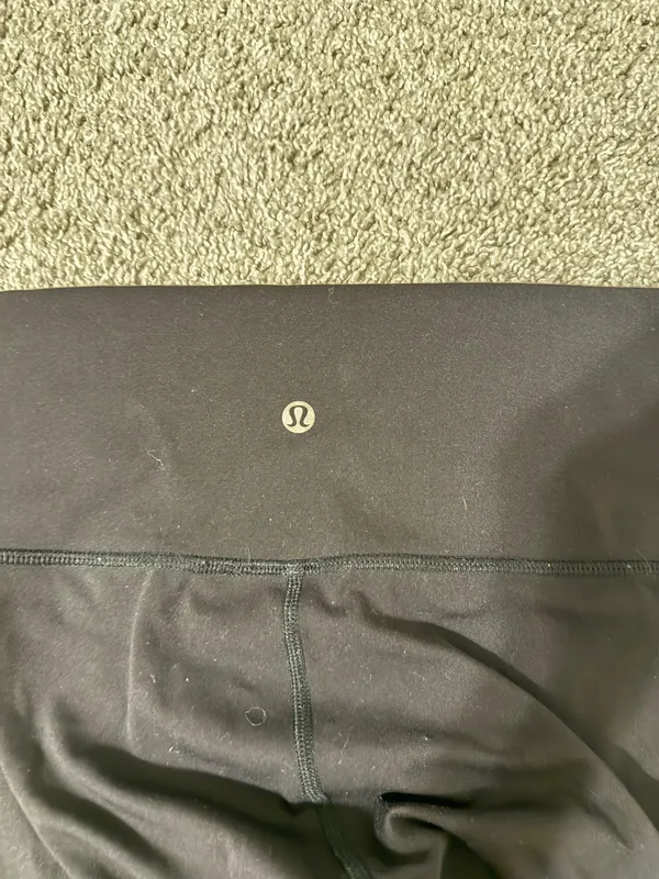 Lululemon Capri Leggings - Image 3