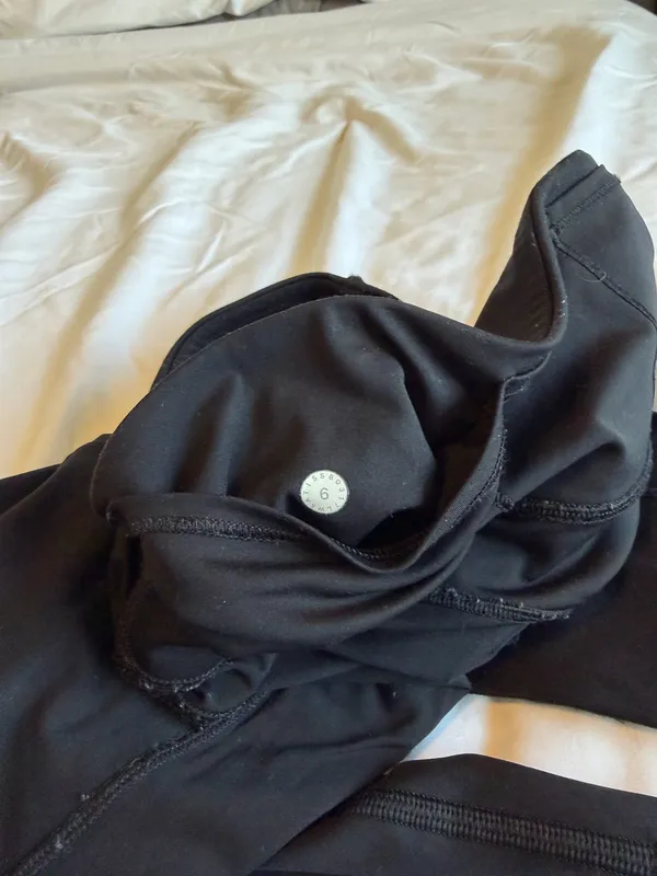 Lululemon Leggings - Image 4