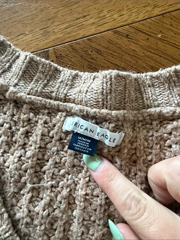 American Eagle Sweater - Image 4