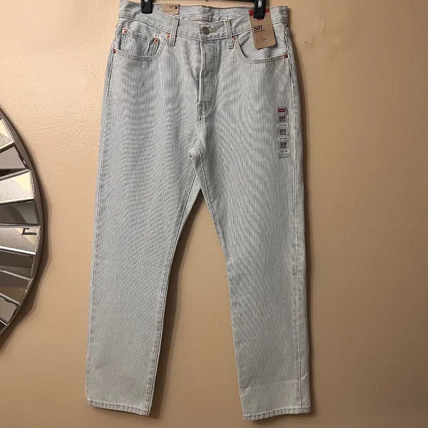 Levi's 501 Original Fit Women Size 31X30 Striped Denim Button Fly Straight Leg - Image 4