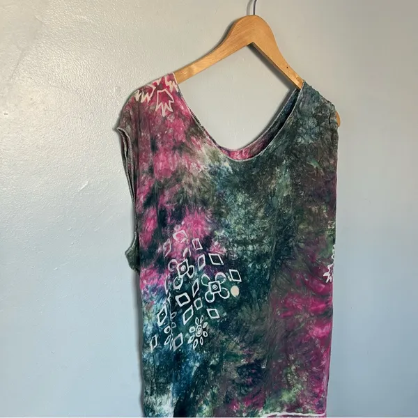 Colorful Tie-Dye Fringe Top - Image 3