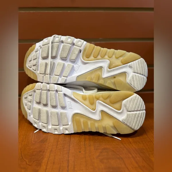 Nike Air Max White and Cream Women's Sneakers - Image 5