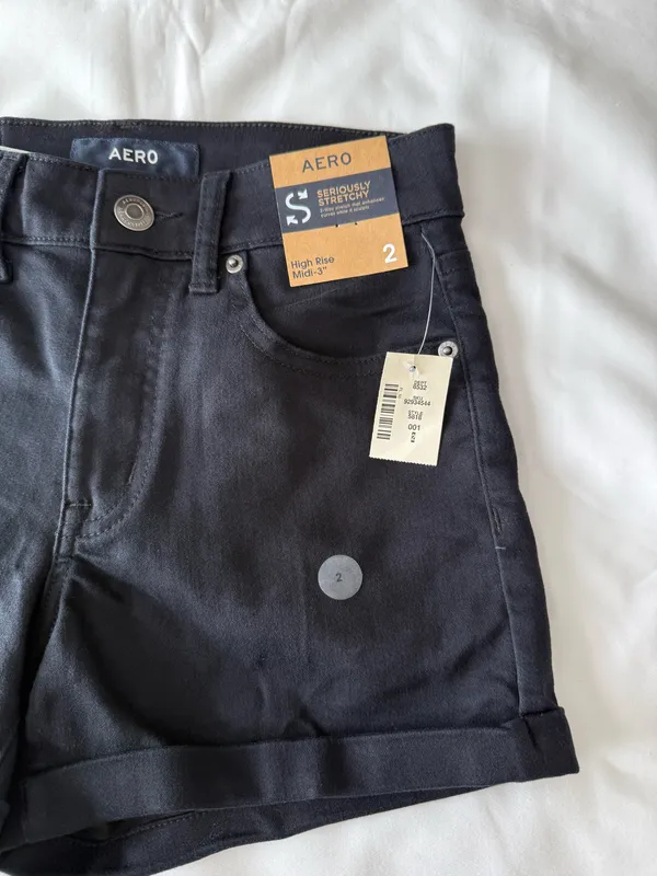 Black Seriously Stretchy High-Rise Midi Shorts - Image 3