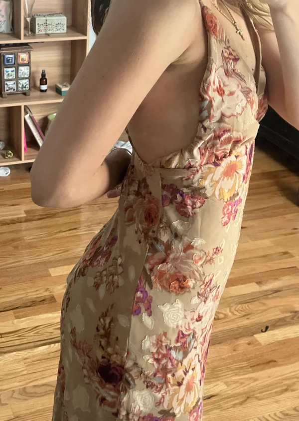 Bobbles and Lace floral dress - Image 3