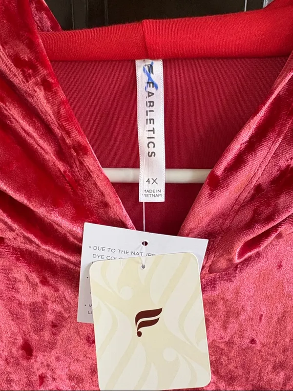 NWT Fabletics Crushed Velour Zip Front Hoodie Strawberry Size 4X - Image 4