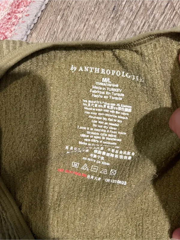 Anthropologie Olive Ribbed Scoop Neck Crop Top - Image 9