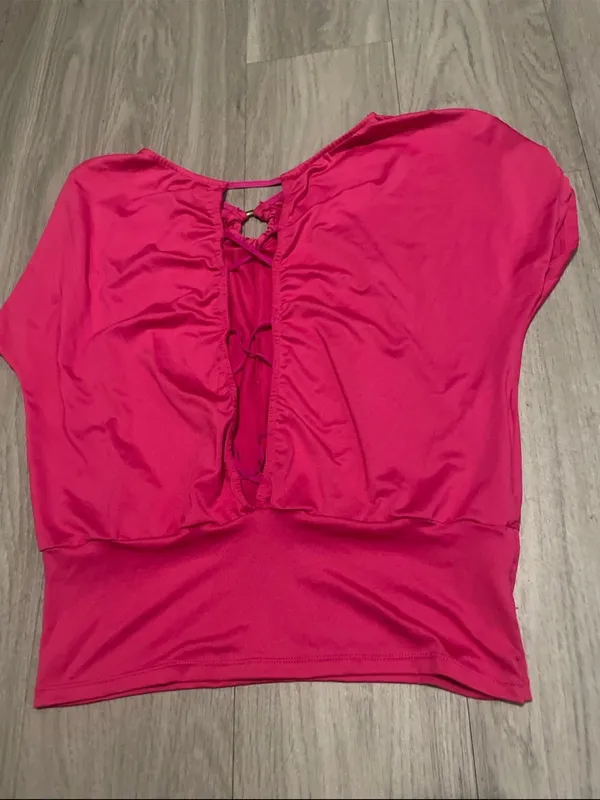 Women's Fuchsia Knot-Back Short Sleeve Top - Image 2