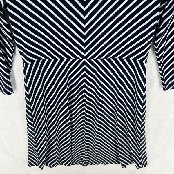 Roz & Ali Nautical Navy Blue White Striped Stretch Jersey Knit Keyhole‎ Dress - Image 10