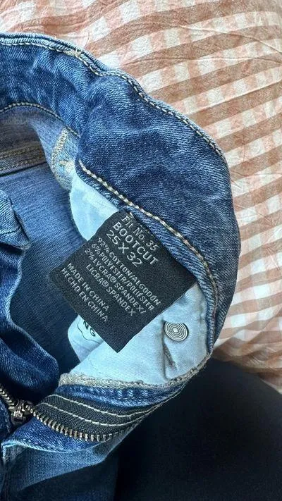 Buckle Bootcut Jeans - Image 5