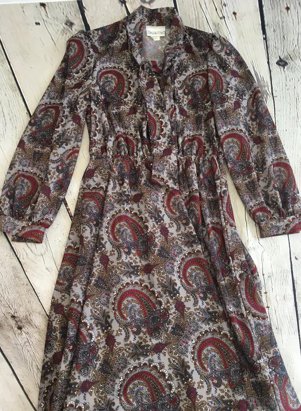 Vintage 1970’s Paisley Print Dress - Image 5