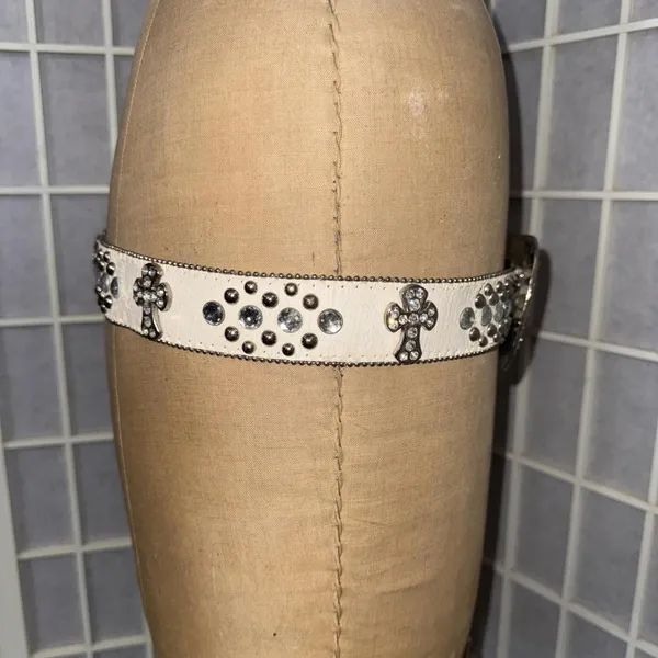 Vintage Chunky Y2K Studded Equestrian Western Boho Preppy Metal White Cross Belt - Image 4