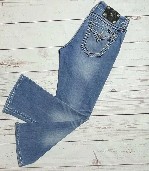 Miss Me Loose Saddle Stitching Bootcut Jeans - Image 3
