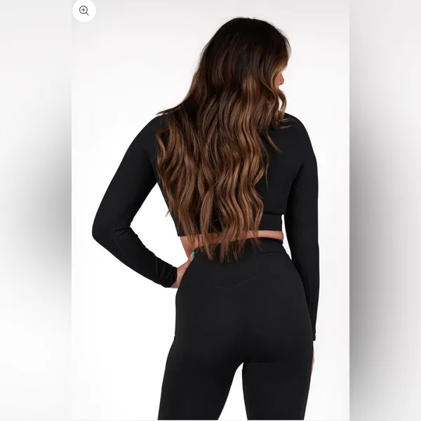 NWT Acta Ribbed Seamless Long Sleeve Shirt in Black Size XL - Image 2