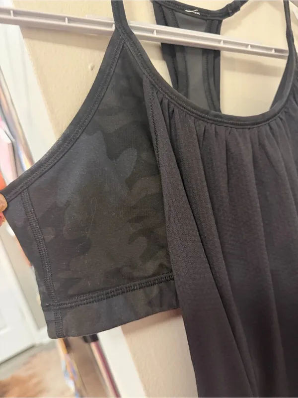 Lululemon No Limits Tank Black / Savasana Camo 20cm New Black in size 6 - Image 5