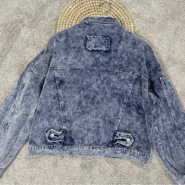 POL Women’s Corduroy Denim Button Down Trucker Jacket in Vintage Wash Blue M - Image 10