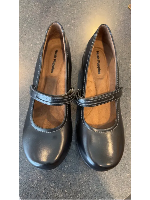 Hush Puppies Black Mary Jane Flats 9.5 with White Stitching - Image 3