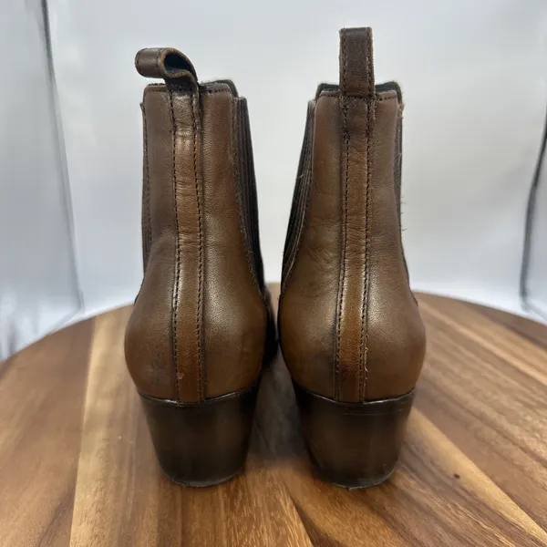Thursday Boot Co.‎ Dreamer Chelsea Boots Brown Leather Pull On Women's 8 - Image 2