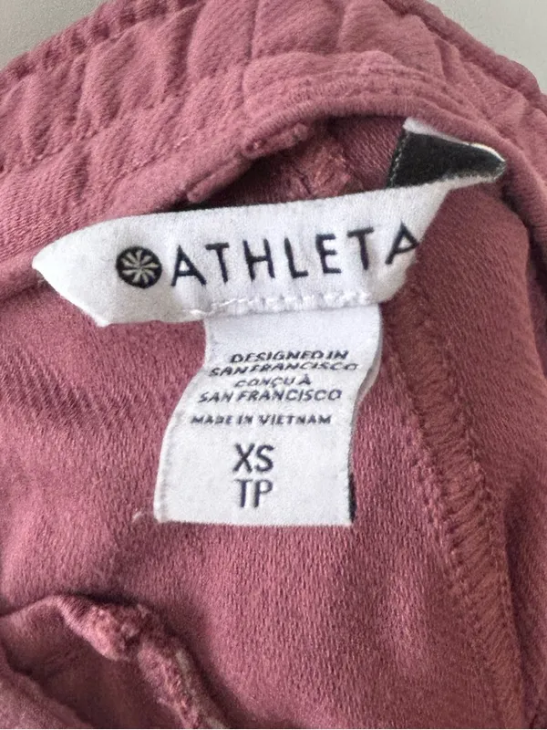 Athleta Farallon Bermuda Sweat Shorts in Tawny Rose Size X-Small Athleisure - Image 5