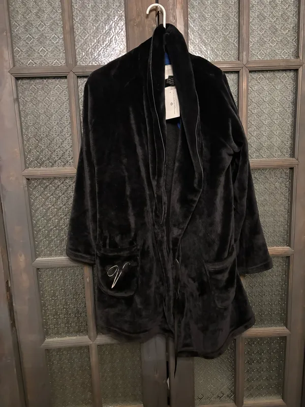 Victoria's Secret robe fleece - Image 4