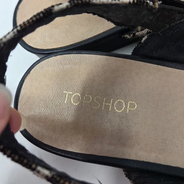 Chic Topshop Leopard Print Slingback Almond Toe Gold Horsebit - US 7 - Image 5