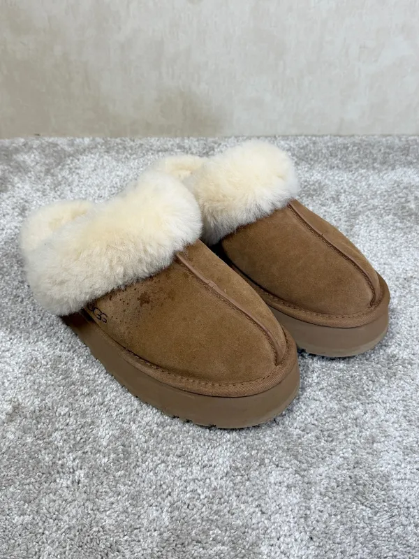 UGG Women’s Disquette Slippers Shoes Suede Sheepskin in Chestnut 7 - Image 2