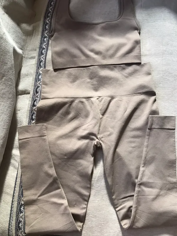 Set Active Leggings & Matching Bra - Image 4