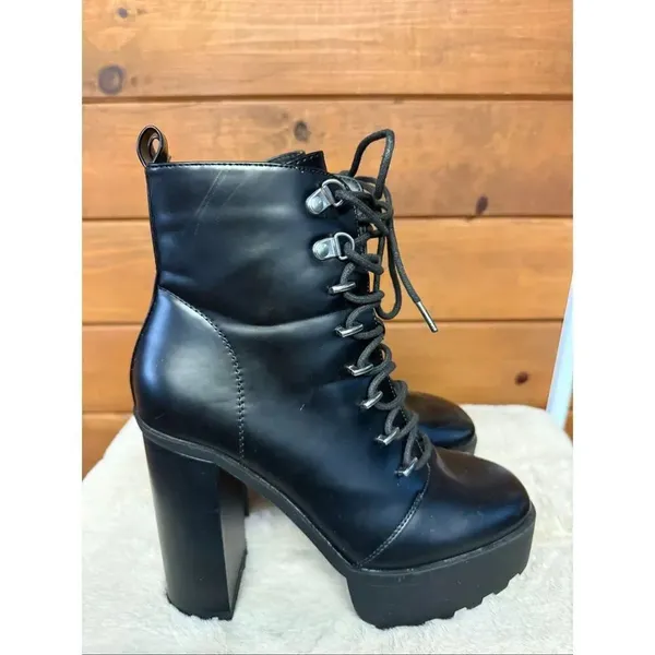 Forever 21 platform combat heels high block heel Sz 7.5 Black - Image 2