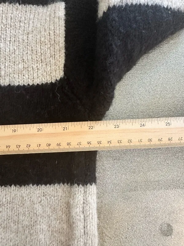Magaschoni Striped Sweater Black Beige Alpaca Blend Cozy Soft Size M (1271) - Image 9