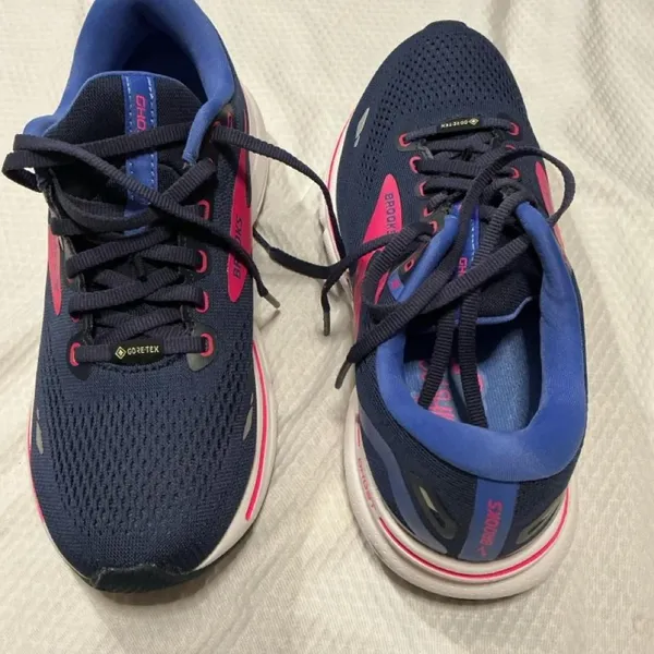 Brooks Women's Trainers - Image 7