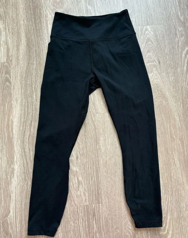 Victorias Secret Leggings Womens SmShort Black Gym Sporty Workout Active Yoga‎ - Image 6