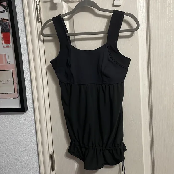 Lululemon Black Tame Me Tank Athleisure Yoga Pilates Gym Running - Image 3